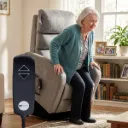כורסת קימה חשמלית עם מנוע אחד. UP Electric Lift Chair. עד 110 ק"ג. רוחב מושב 53 ס"מ. ריפוד קטיפה אפור. 5 שנות אחריות. ס.מדיק יבוא