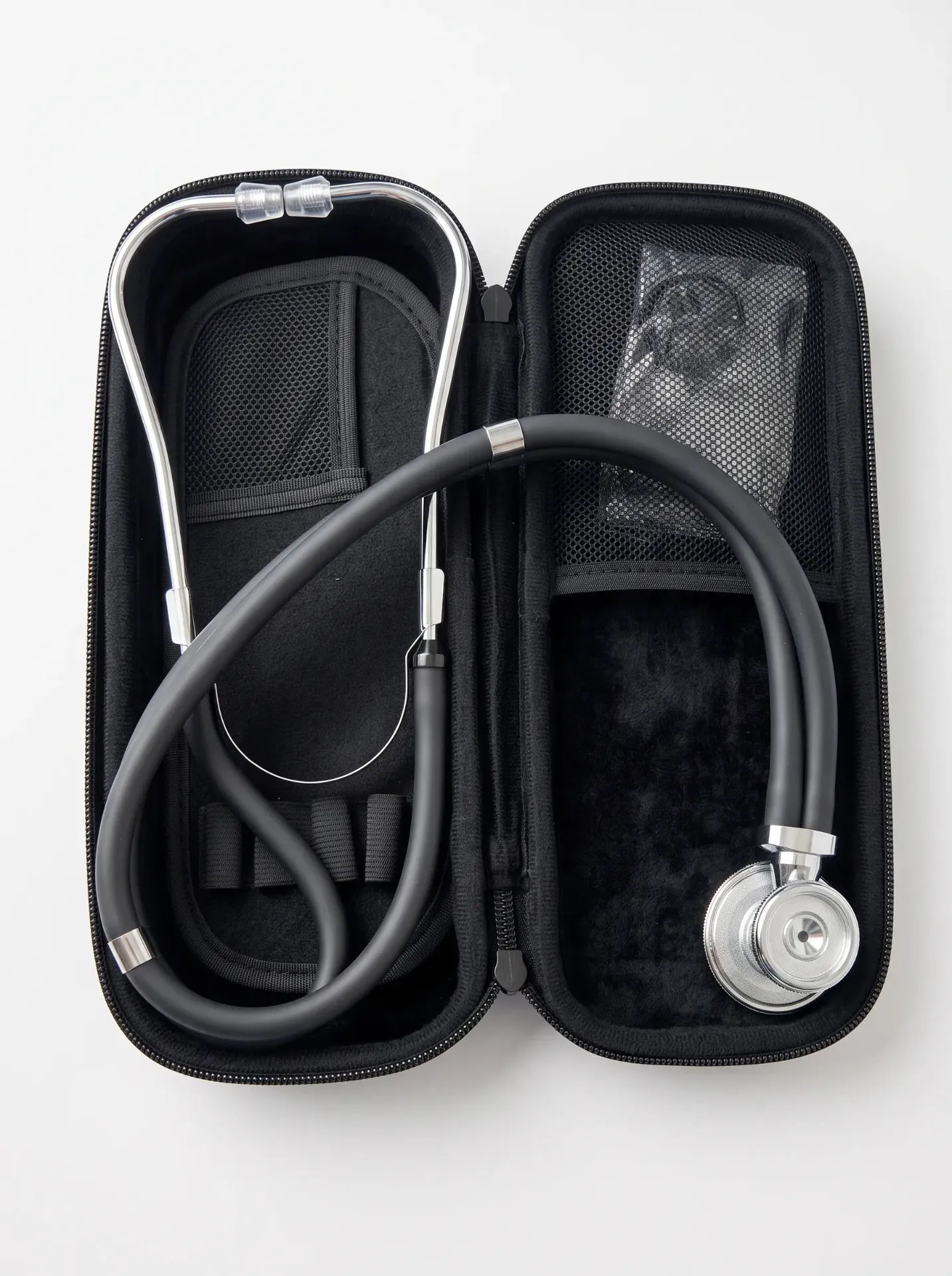 [261451] סטטוסקופ רפפורט בצבעים. Sprague Rapport Stethoscope Color Edition. צינור כפול וראש כפול. כולל נרתיק נשיאה. אדום, כחול ושחור. ס.מדיק יבוא (שחור)